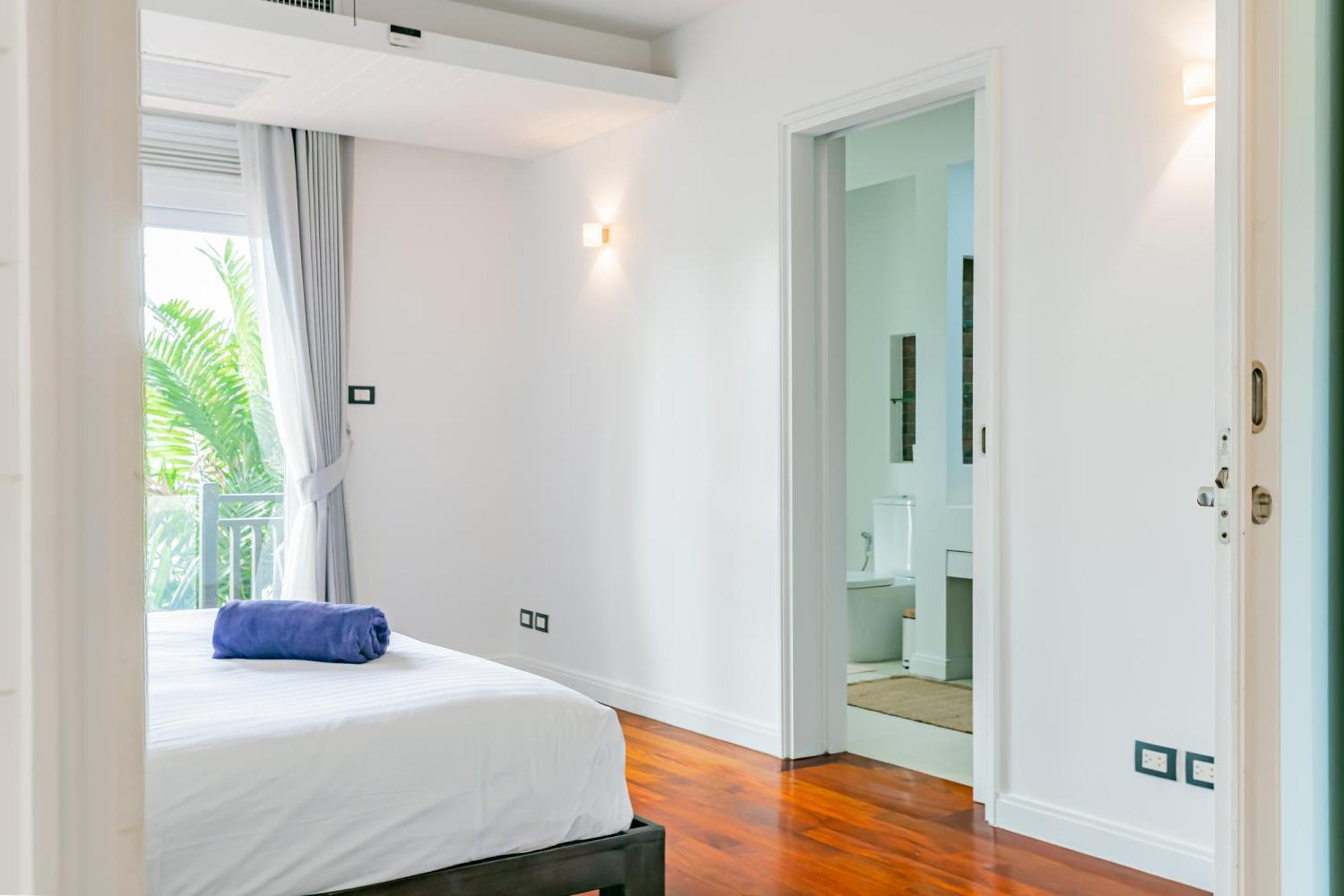 3br Casa Azul - Beachfront In Laguna & Layan Chom Tawan And Maan Tawan Residences * Phuket